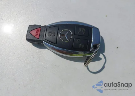 2011 Mercedes-Benz C 300 Sport 4Matic из США, поврежденный, VIN WDDGF8BB6BR163394